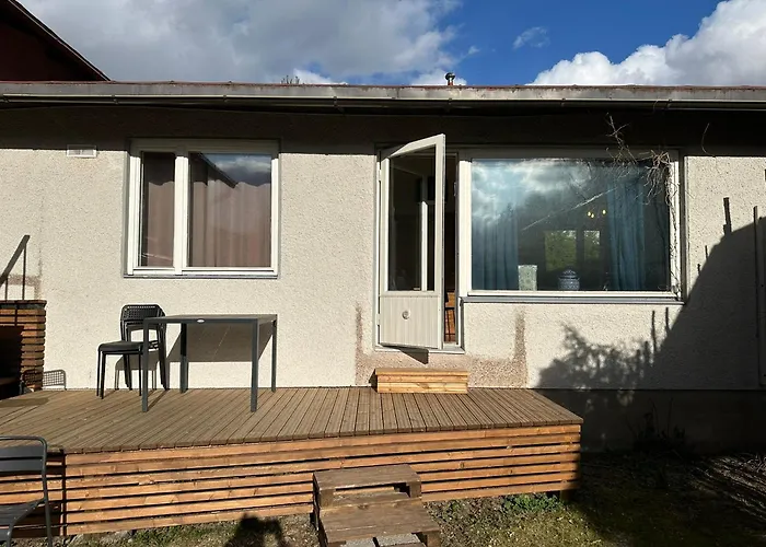 度假居 Cozy Independent House With Free Parking And 20 Mins To Center